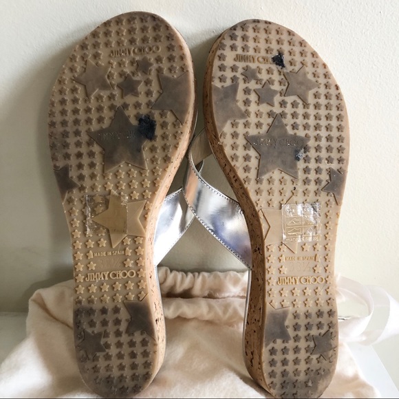 ❌SOLD❌ JIMMY CHOO Silver Mirrored Leather Thong Sandal - Picture 7 of 8